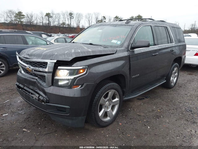 Chevrolet Tahoe Lt 2018 1GNSKBKC1JR377785 Image 2
