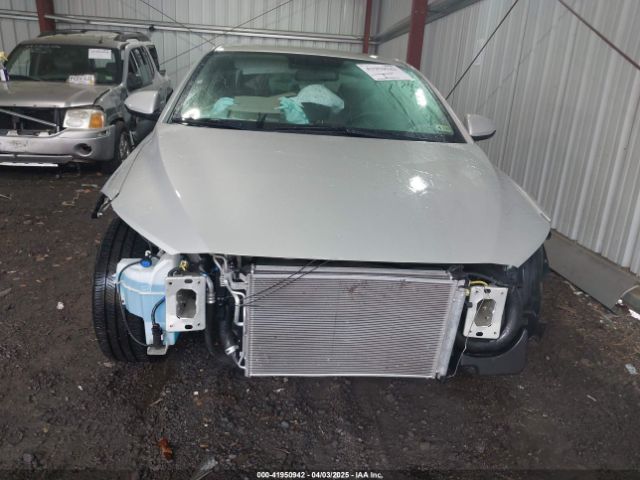 KMHD84LF1JU499186 Hyundai ELANTRA SEL