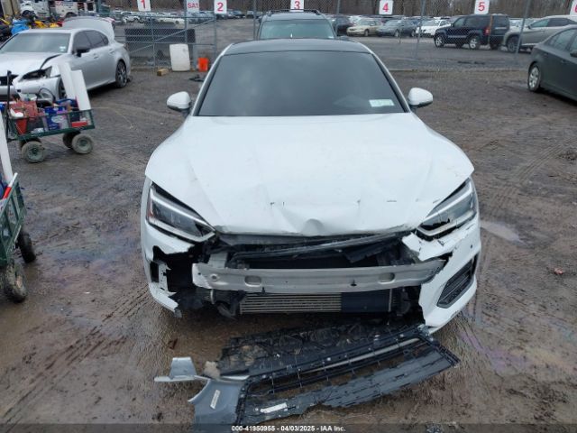 WAUBNCF58JA009651 Audi A5 2.0t Premium