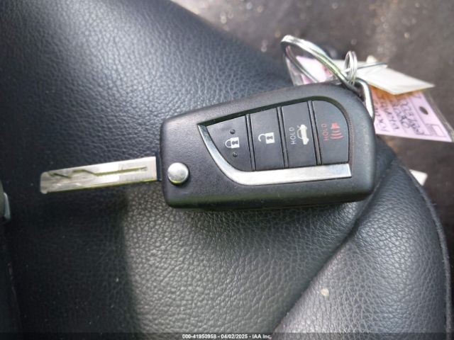 4T1G11AK8LU961567 Toyota CAMRY SE