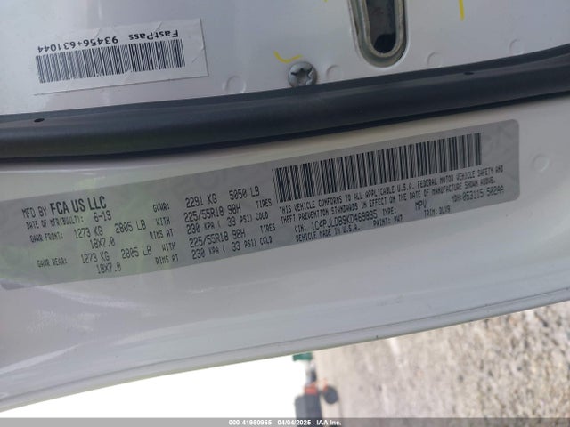 1C4PJLDB9KD469835 Jeep Cherokee Limited Fwd