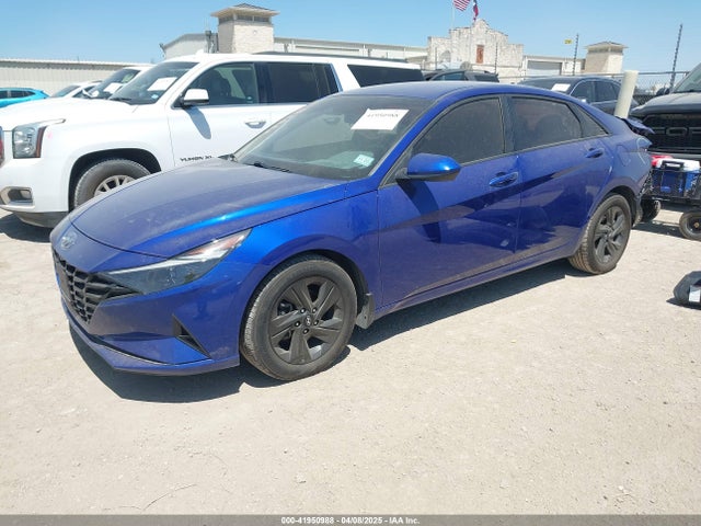 KMHLM4AG4NU308921 Hyundai ELANTRA SEL