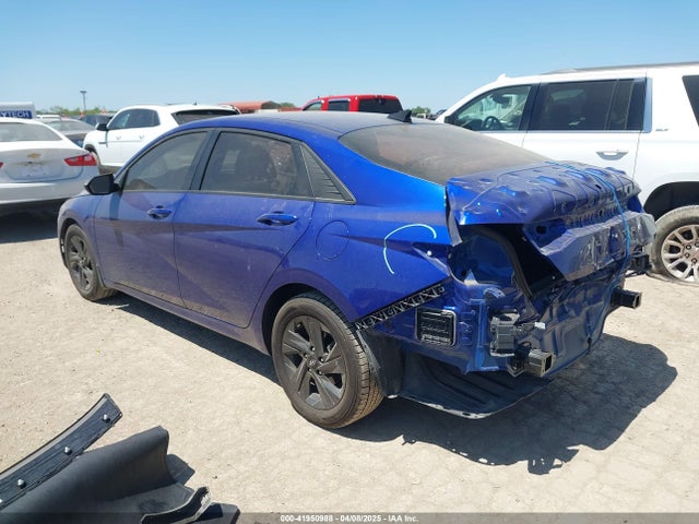 KMHLM4AG4NU308921 Hyundai ELANTRA SEL