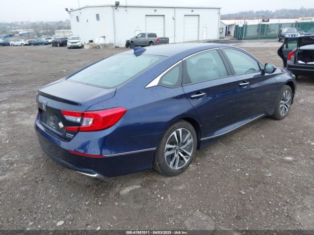 1HGCV3F96JA016657 Honda Accord Hybrid Touring