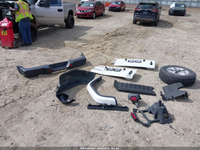 1C4HJXEN9LW114139 Jeep Wrangler Unlimited Sahara 4x4