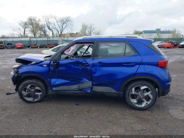 KMHRC8A37PU262652 Hyundai Venue Limited