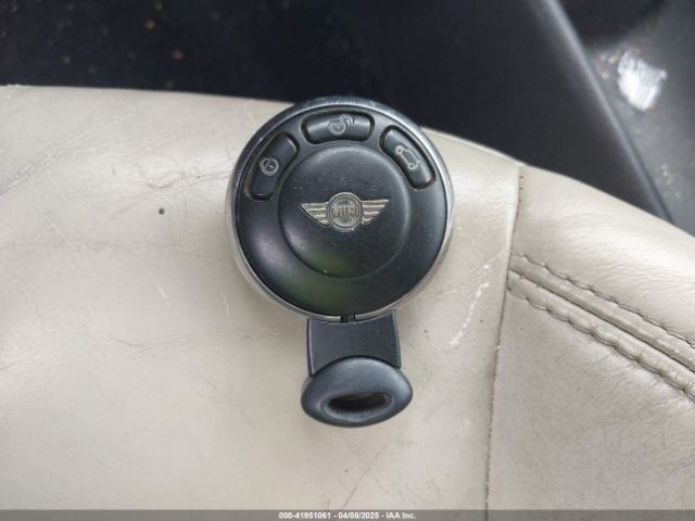 2013 MINI CONVERTIBLE WMWZN3C54DT568819 Photo 10