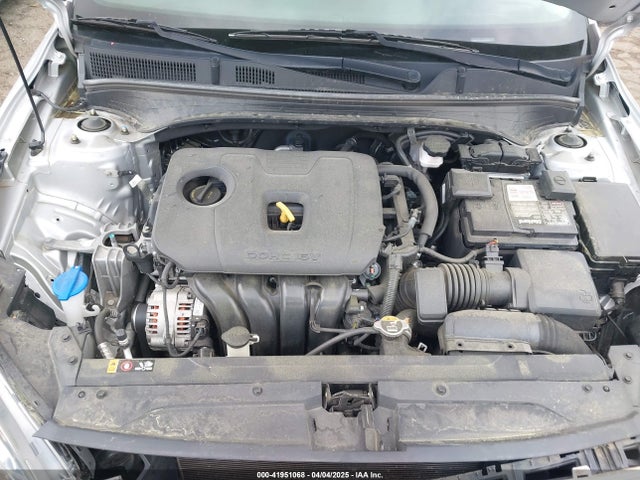 3KPF24AD0ME275443 KIA Forte Lxs