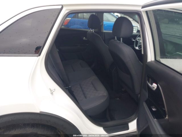 KNDCB3LC1N5510527 KIA Niro Lxs