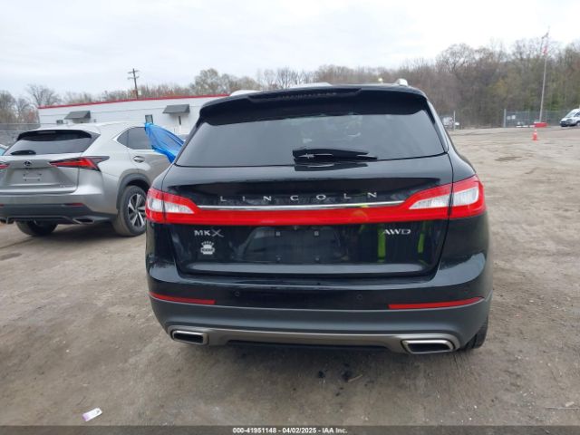 2LMTJ8LR3GBL89440 Lincoln Mkx Reserve