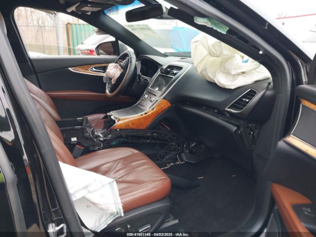 2LMTJ8LR3GBL89440 Lincoln Mkx Reserve