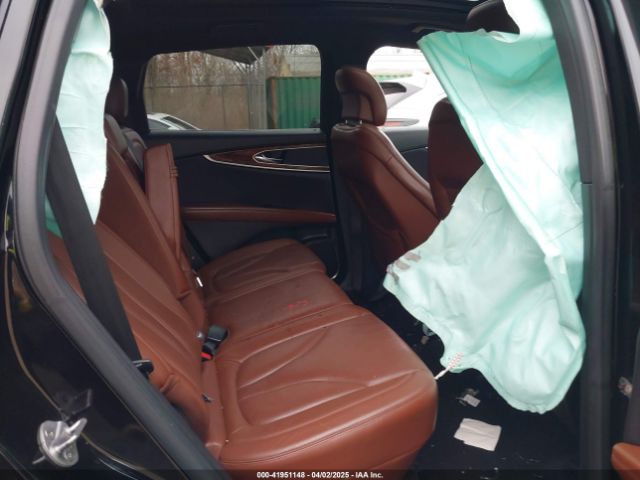 2LMTJ8LR3GBL89440 Lincoln Mkx Reserve
