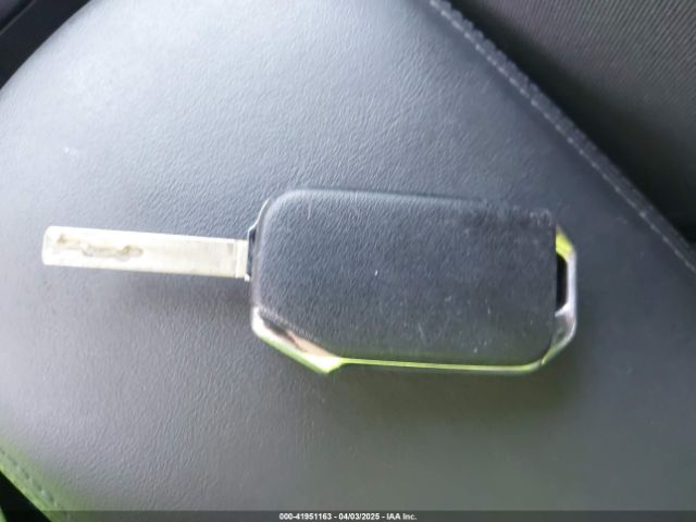 5XXG24J25MG027621 KIA K5 LX