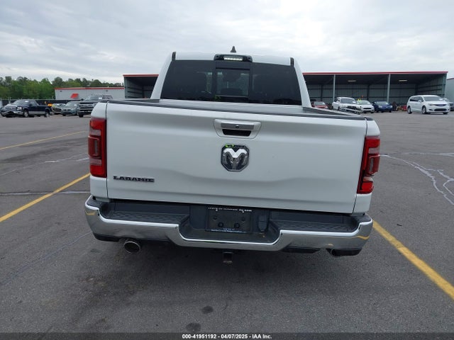 1C6RREJT1MN709653 RAM 1500 Laramie  4x2 5'7 Box