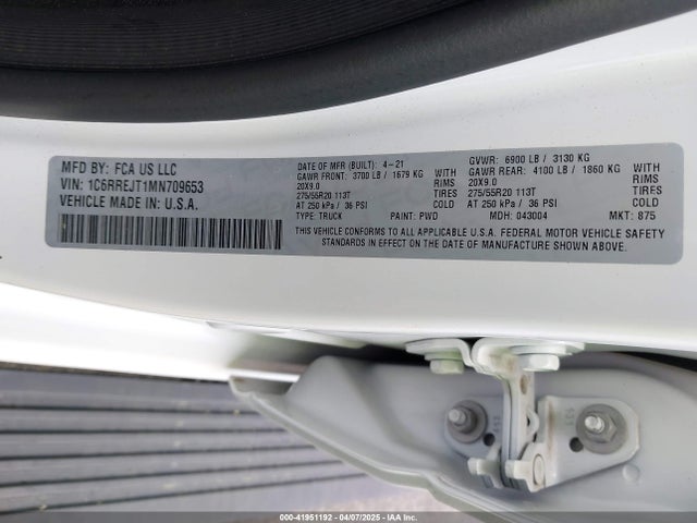 1C6RREJT1MN709653 RAM 1500 Laramie  4x2 5'7 Box