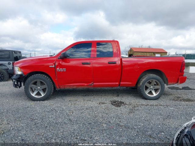 1C6RR7FTXJS103625 RAM 1500 Express  4x4 6'4 Box