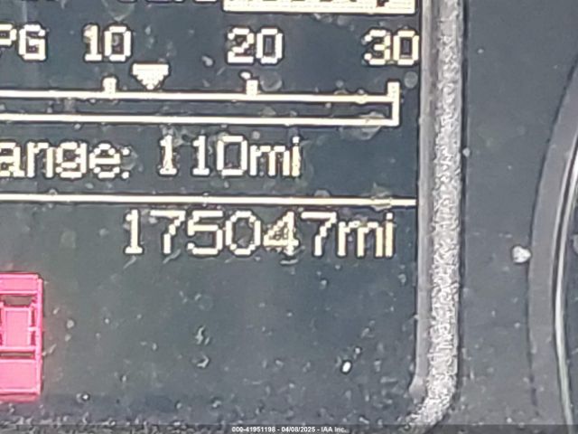 1C6RR7FTXJS103625 RAM 1500 Express  4x4 6'4 Box