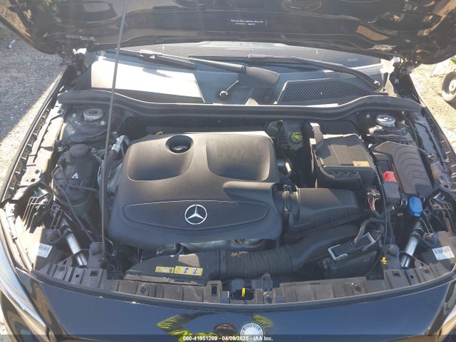 WDCTG4GB1FJ089422 Mercedes-Benz Gla 250 4matic