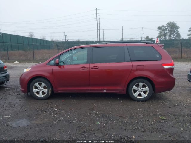5TDKK3DC8ES461377 Toyota Sienna Le V6 8 Passenger
