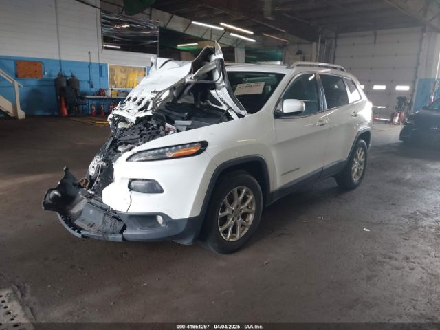 1C4PJMCBXFW784869 Jeep Cherokee Latitude