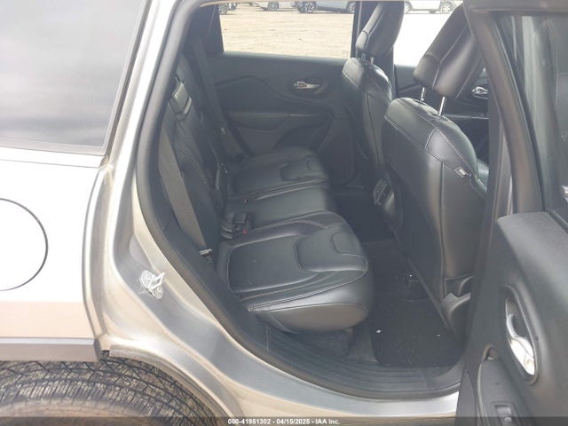 1C4PJMDS3FW706058 Jeep Cherokee Limited