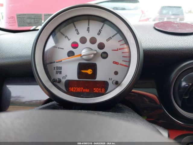 2009 MINI COOPER S CLUBMAN WMWMM335X9TP74957 Photo 6