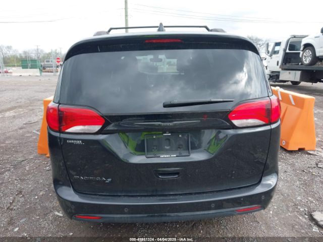 2C4RC1BG7JR174430 Chrysler Pacifica Touring L