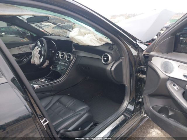 55SWF8EB5KU321410 Mercedes-Benz C 300 4matic