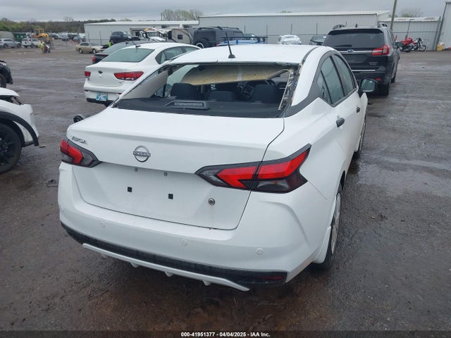 Nissan Versa 2024 3N1CN8BV9RL847558 Image 4
