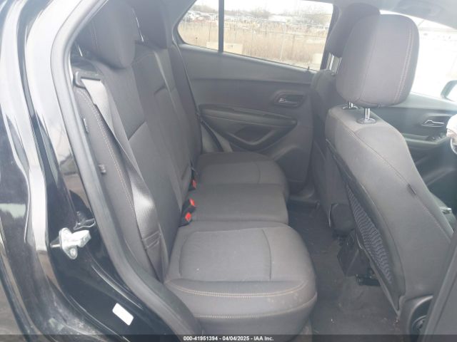 3GNCJLSB2KL370308 Chevrolet Trax Lt