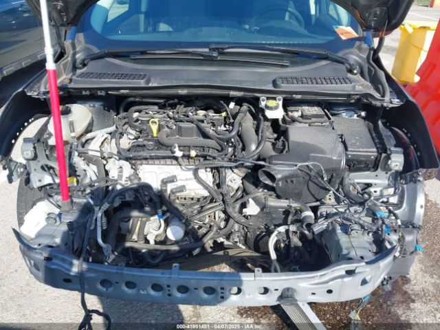 1FMCU0GD8KUB01935 Ford ESCAPE SE