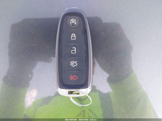 1FMCU0GD8KUB01935 Ford ESCAPE SE