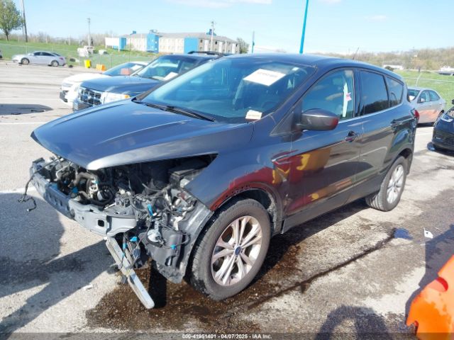 1FMCU0GD8KUB01935 Ford ESCAPE SE