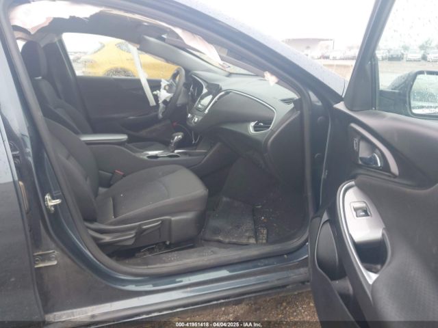 2021 CHEVROLET MALIBU 1G1ZD5ST5MF023057 Photo 4