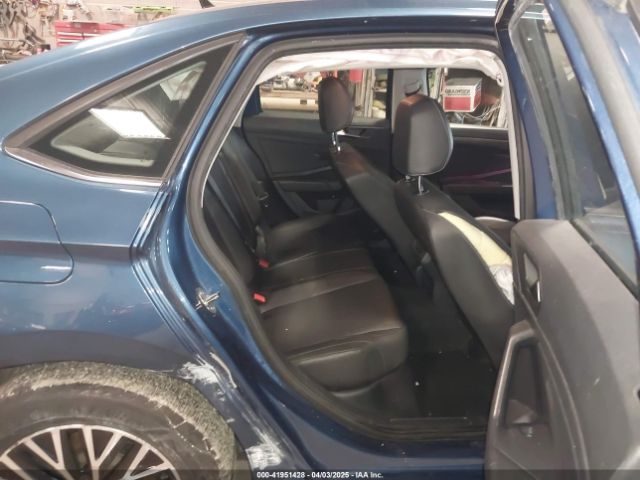 3VWE57BU2KM116717 Volkswagen Jetta 1.4t Sel