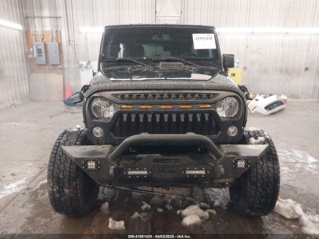 1C4BJWEGXFL536377 Jeep Wrangler Unlimited Sahara