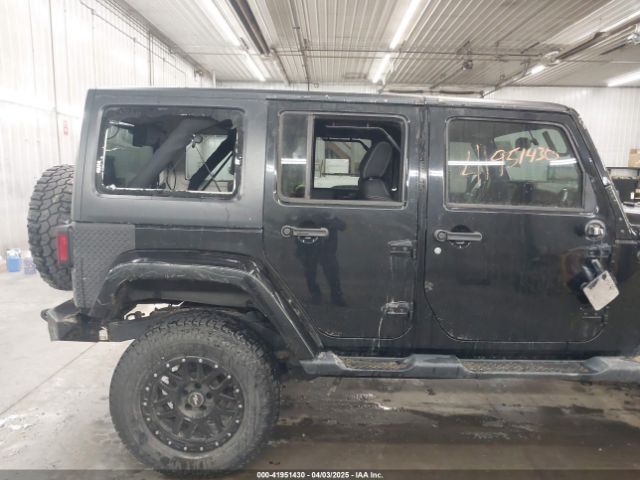 1C4BJWEGXFL536377 Jeep Wrangler Unlimited Sahara