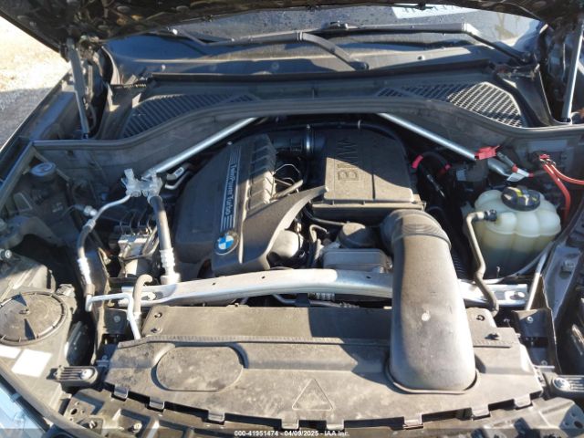 5UXKR2C3XH0X06113 BMW X5 Sdrive35i