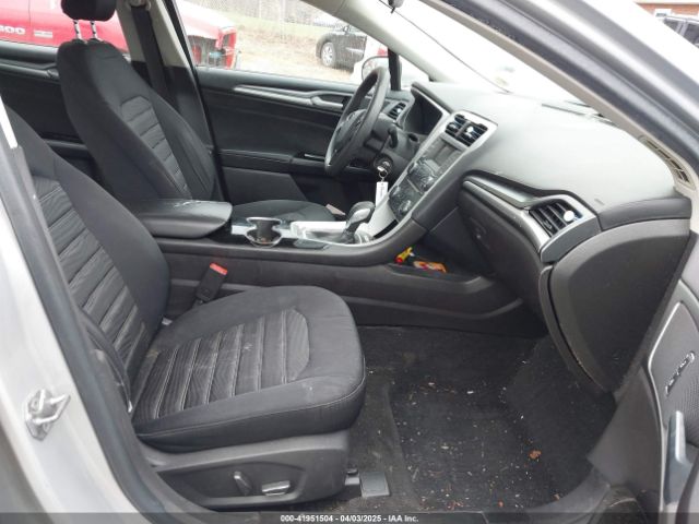 3FA6P0H7XGR367222 Ford FUSION SE