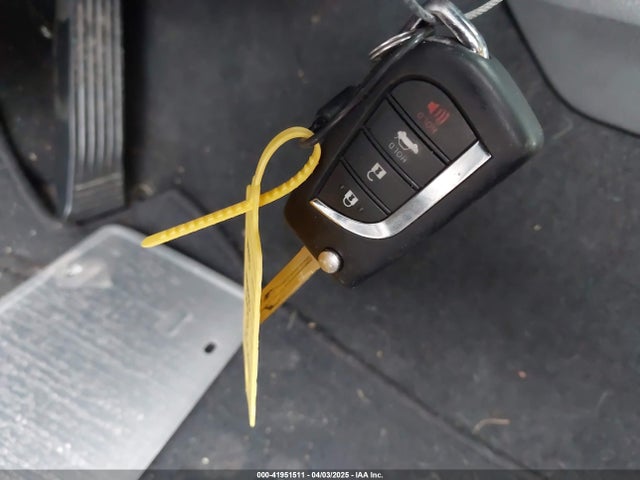 4T1G11AK3PU781760 Toyota CAMRY SE