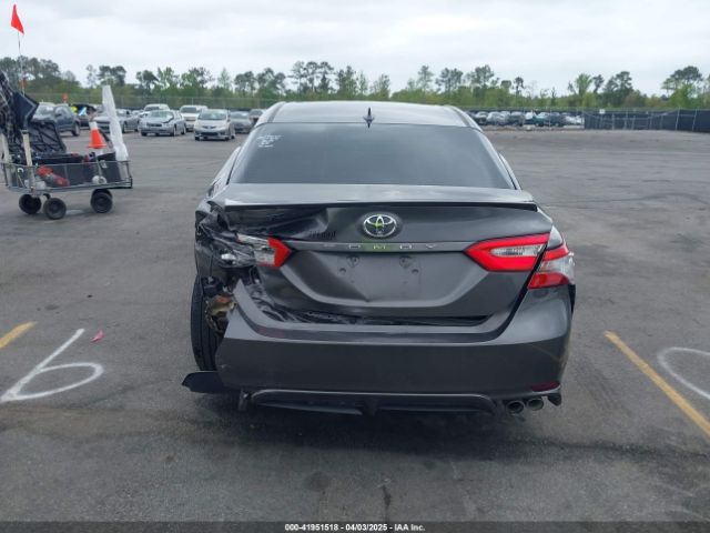 4T1B11HKXKU206693 Toyota CAMRY SE