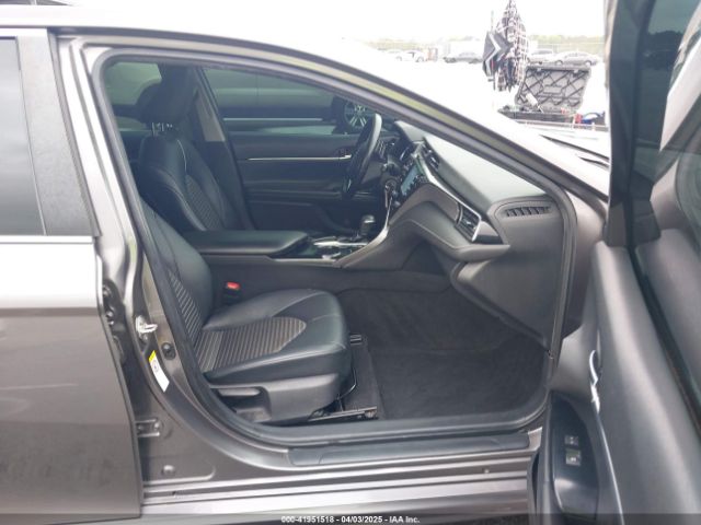 4T1B11HKXKU206693 Toyota CAMRY SE