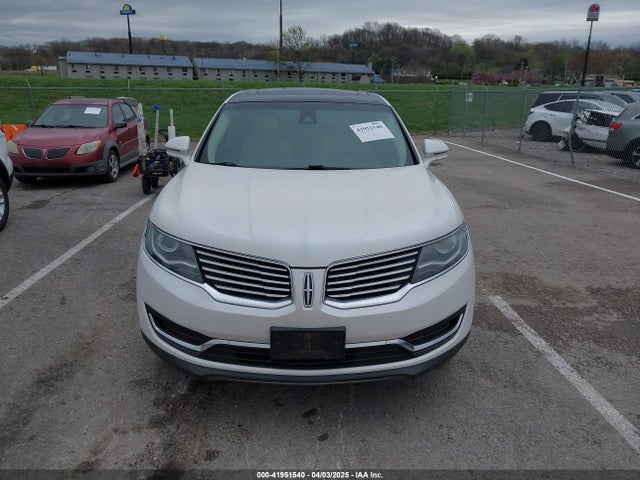 2LMTJ6LR3GBL37889 Lincoln Mkx Reserve