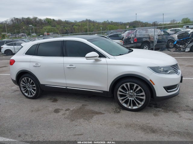 2LMTJ6LR3GBL37889 Lincoln Mkx Reserve