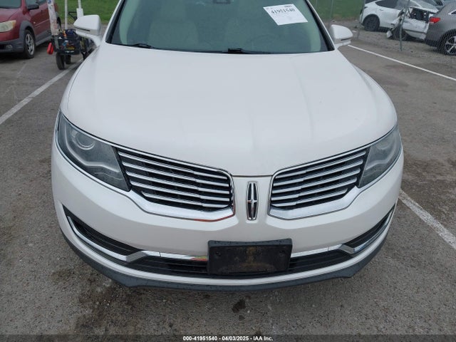 2LMTJ6LR3GBL37889 Lincoln Mkx Reserve