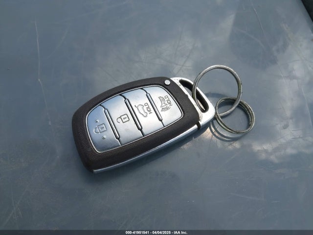 KM8J33A24JU729749 Hyundai Tucson Value