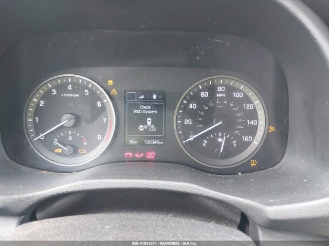 KM8J33A24JU729749 Hyundai Tucson Value