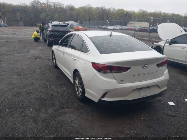 5NPE24AF2KH788733 Hyundai SONATA SE