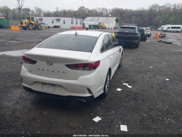 5NPE24AF2KH788733 Hyundai SONATA SE