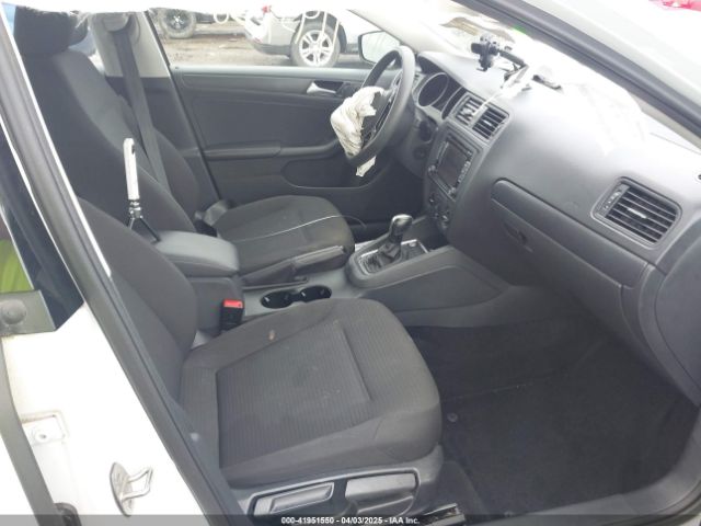 3VW2K7AJ5FM313969 Volkswagen Jetta 2.0l S